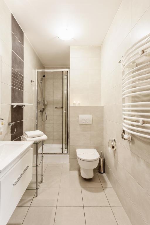 Hotel Modrzewiowy Dwor Gliwice Exteriör bild